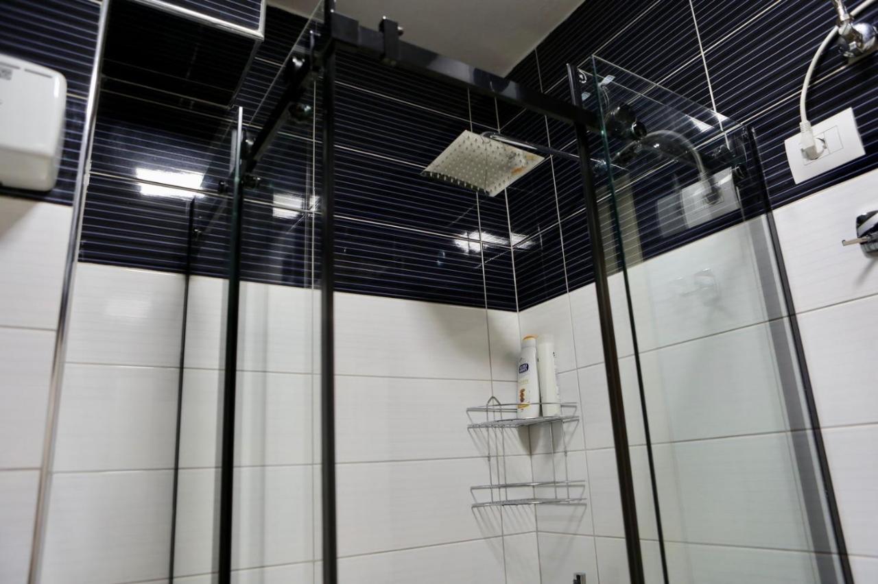 Deoni Apartment Luxury Тирана Екстериор снимка