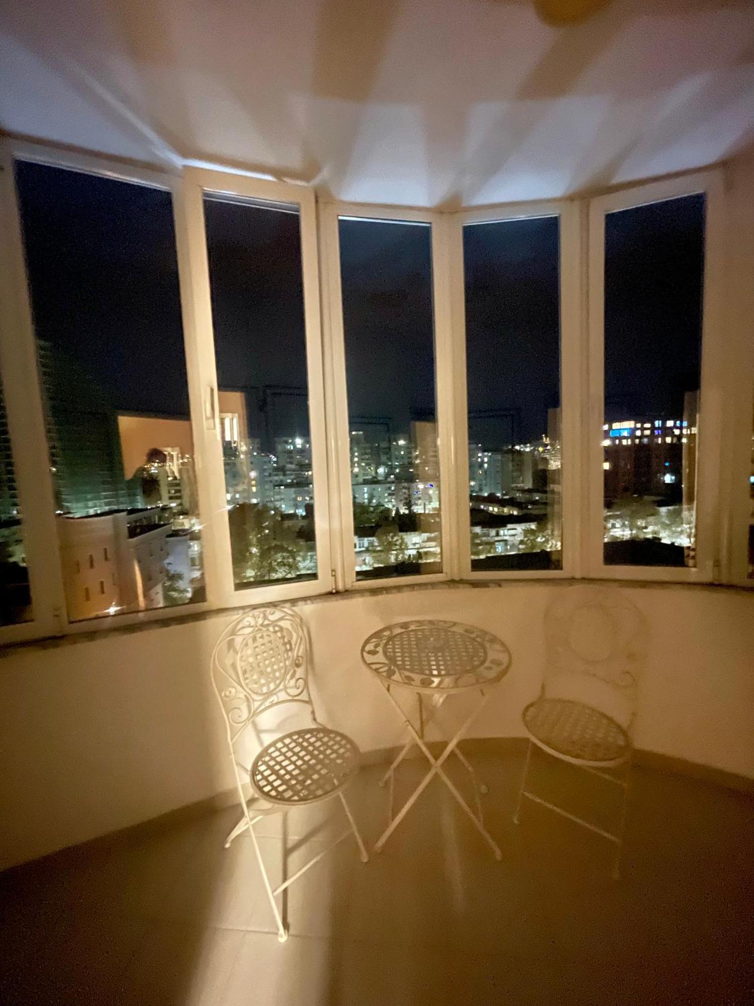 Deoni Apartment Luxury Тирана Екстериор снимка
