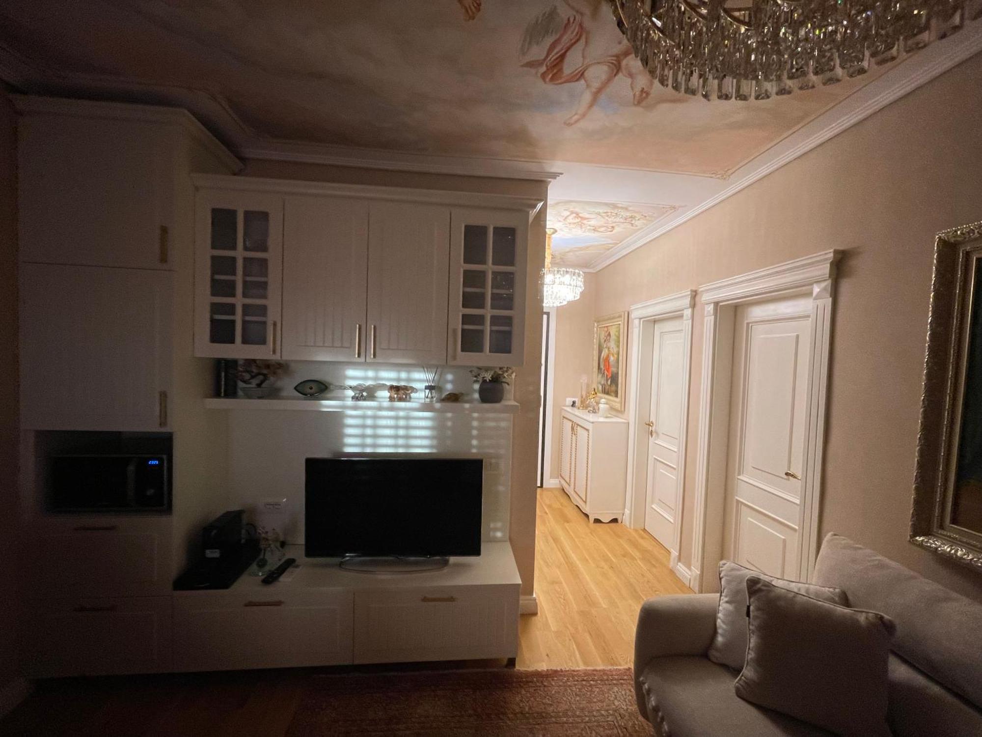 Deoni Apartment Luxury Тирана Екстериор снимка